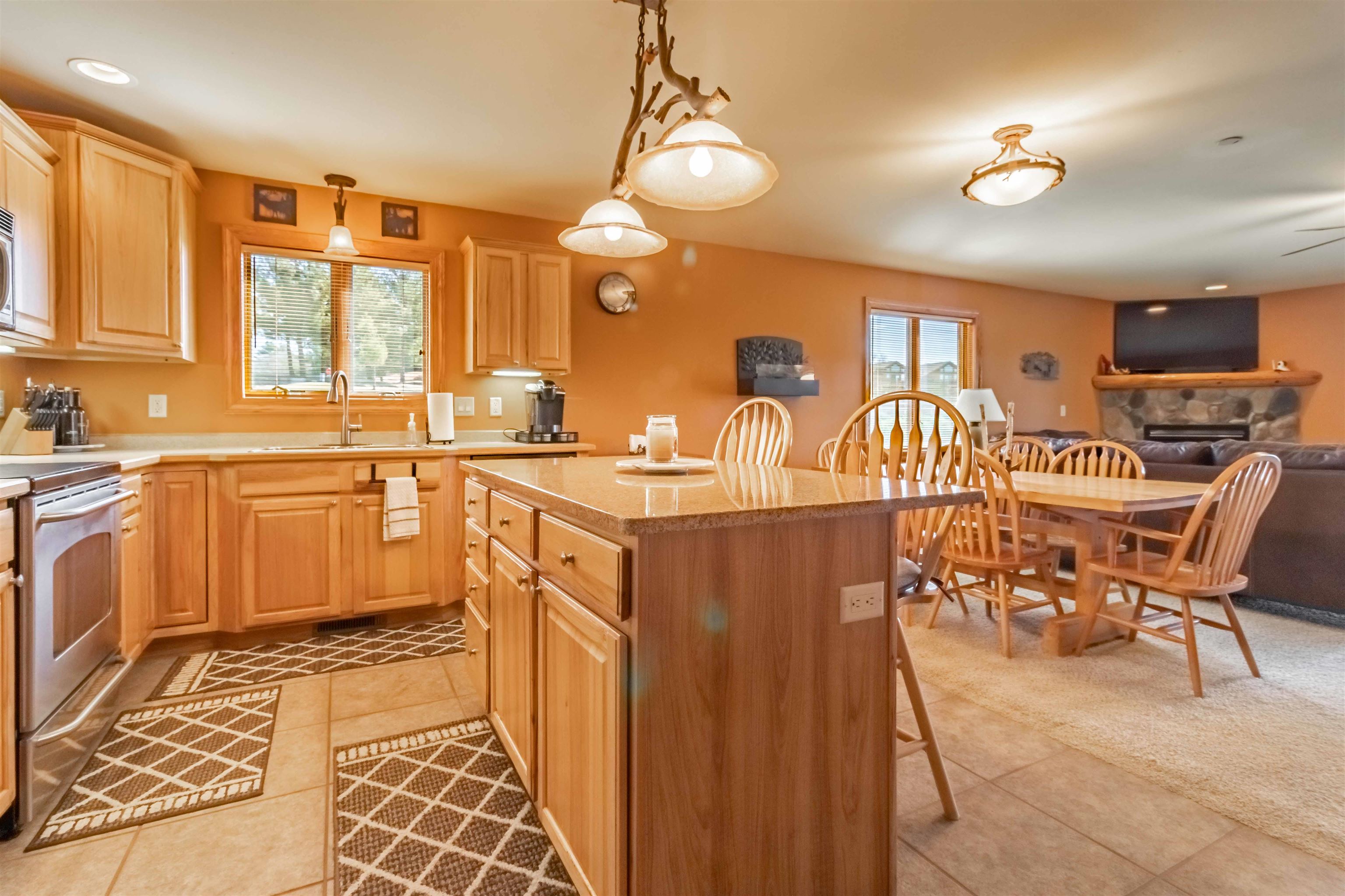 2009-1 South Czech Avenue, Unit 901 Arkdale, WI 54613 - Photo 16 of 53