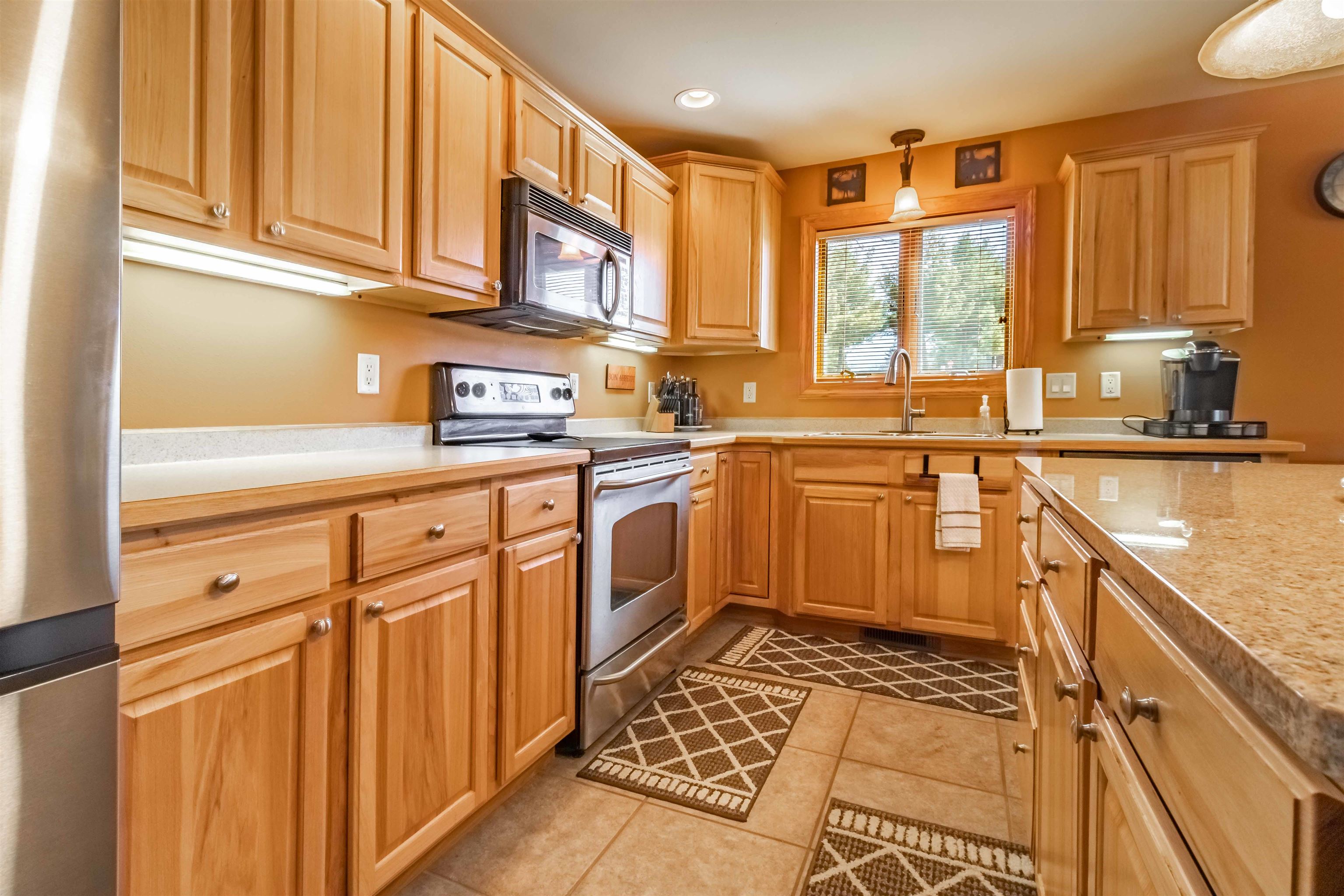 2009-1 South Czech Avenue, Unit 901 Arkdale, WI 54613 - Photo 17 of 53