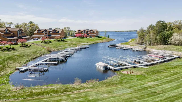 $254,900 | 2009-1 South Czech Avenue, Unit 901, Arkdale, WI 54613