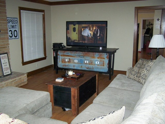 Family Room / Den