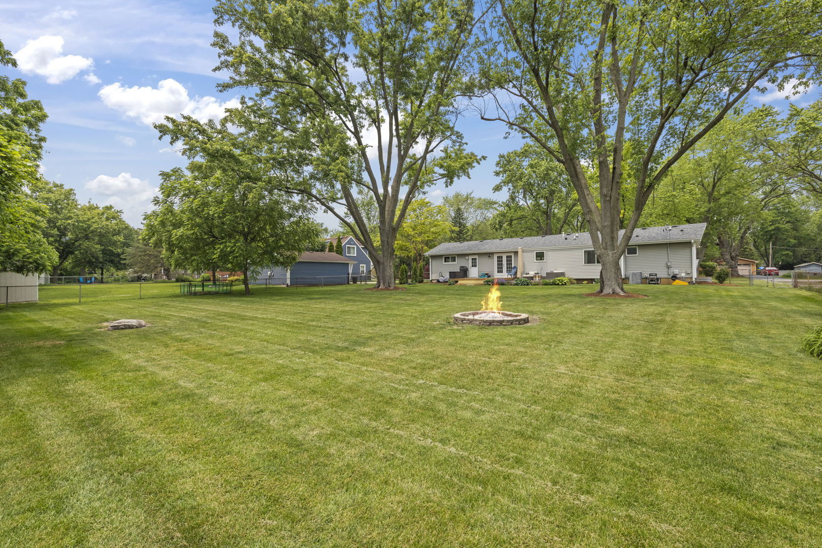 26-w079 Thomas Road Wheaton, IL 60187 - Photo 28 of 32 a view of a park with large trees