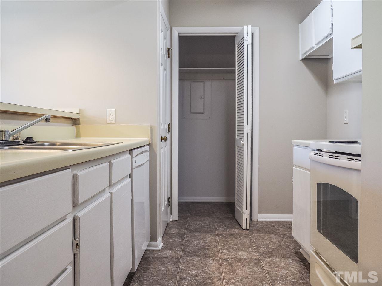 3805 Chimney Ridge Place, Unit 20 Durham, NC 27713 - Photo 4 of 15 Gallery Image 4
