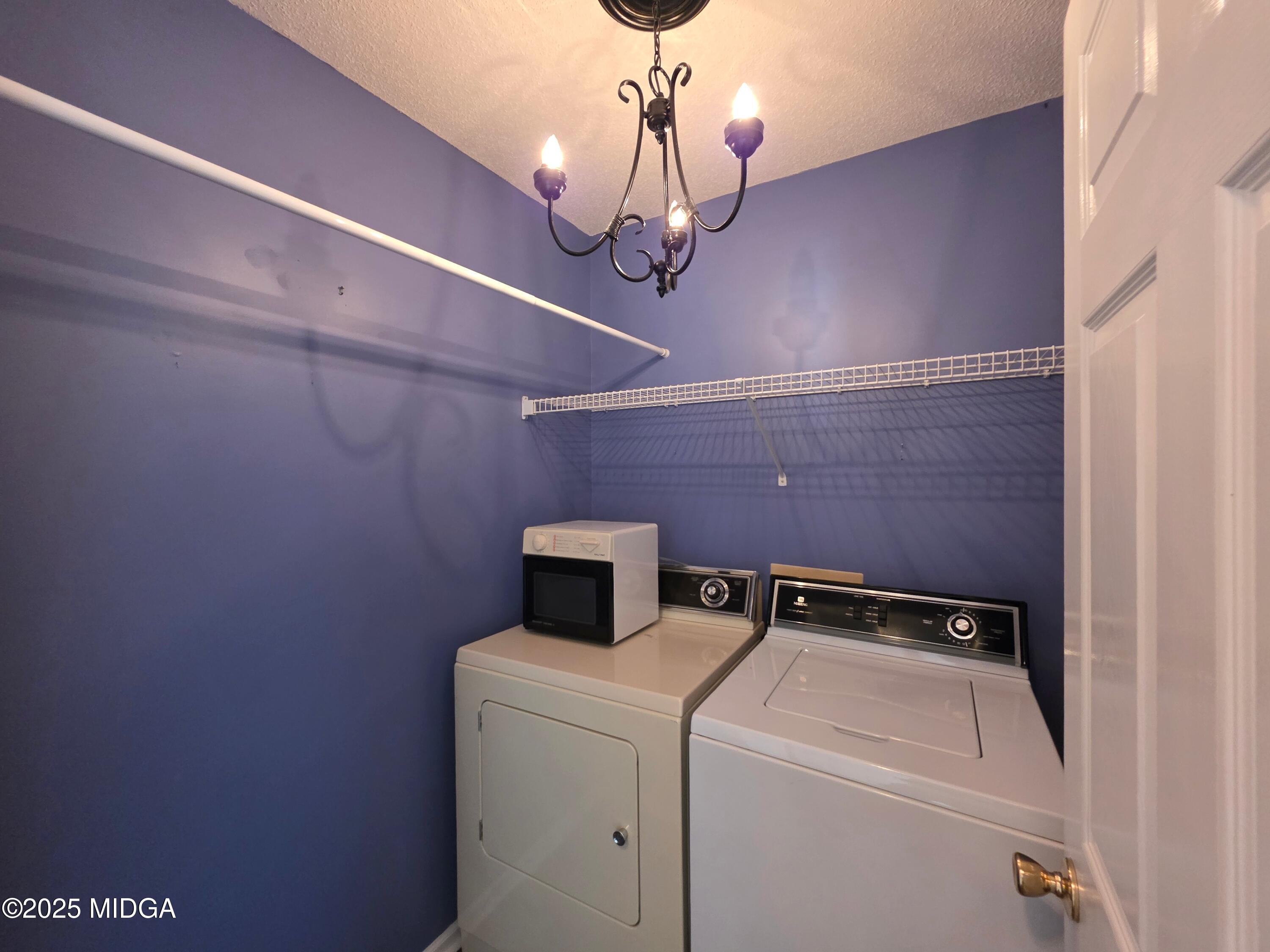196 Springfield Boulevard Macon, GA 31210 - Photo 29 of 39 196 Springfield Laundry Rm