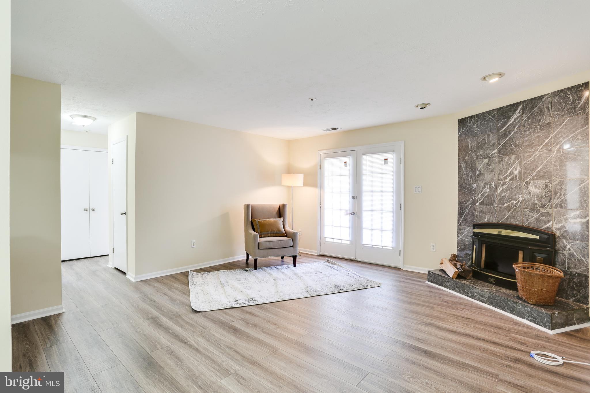 6470 Greenfield Road, Unit 101 Elkridge, MD 21075 - Photo 3 of 27