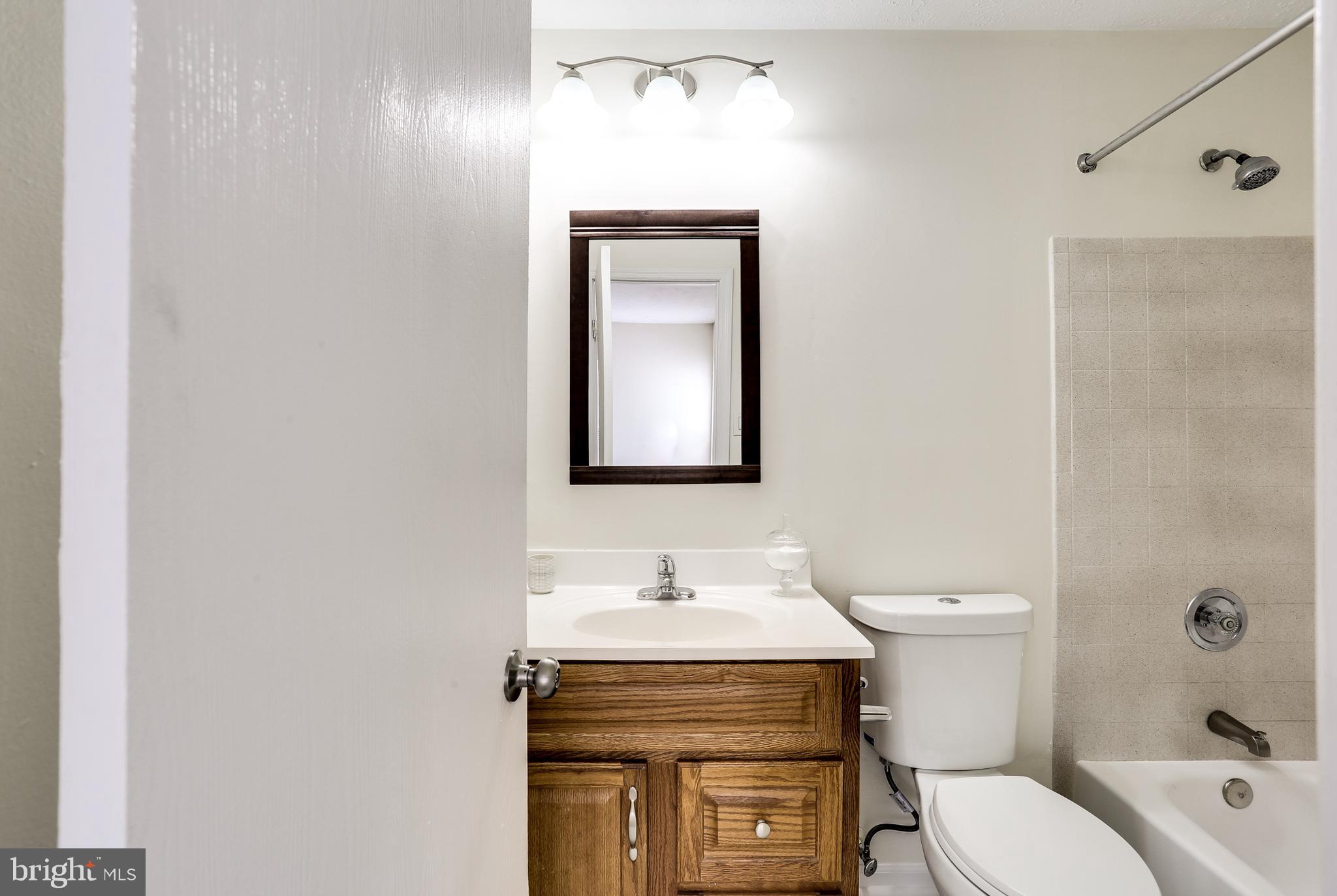6470 Greenfield Road, Unit 101 Elkridge, MD 21075 - Photo 22 of 27