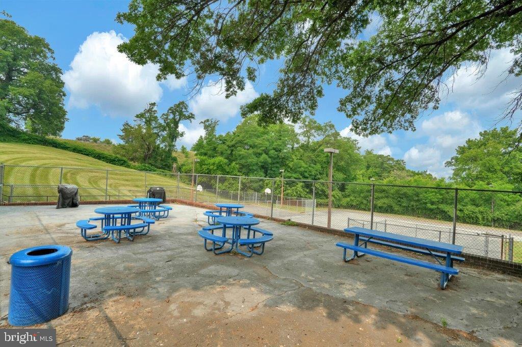 2900 Pomeroy Road Southeast, Unit 101 Washington, DC 20020 - Photo 41 of 46 Picnic Area