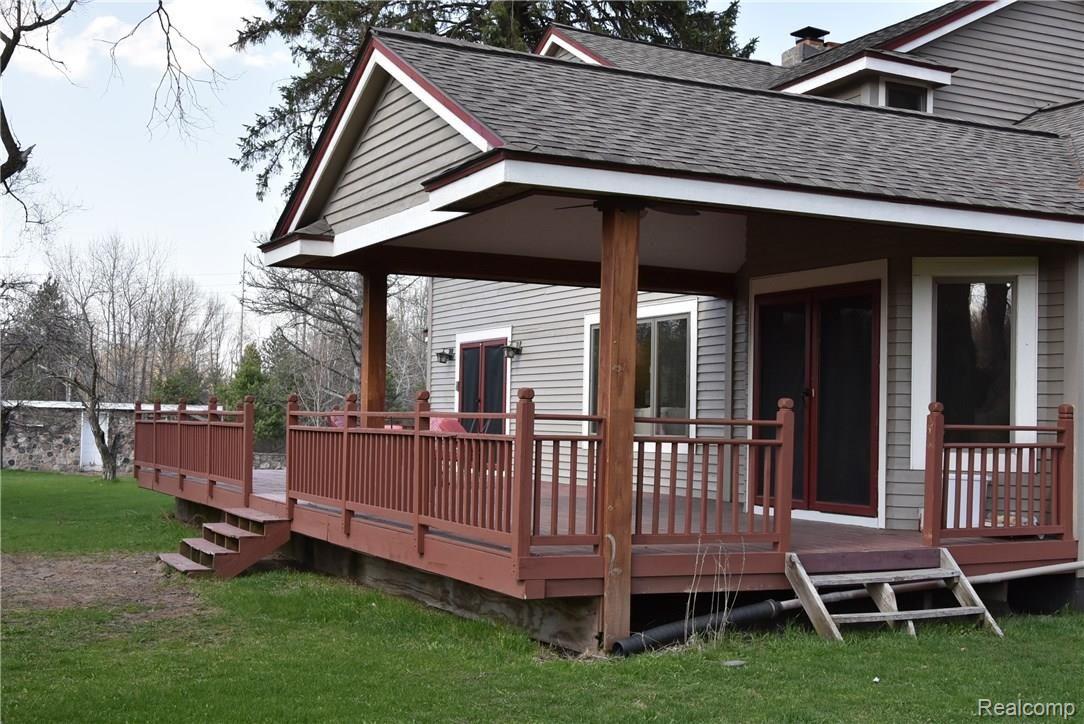 2341 Sullivan Road Oxford, MI 48371 - Photo 64 of 71 2341 Sullivan (182).JPG