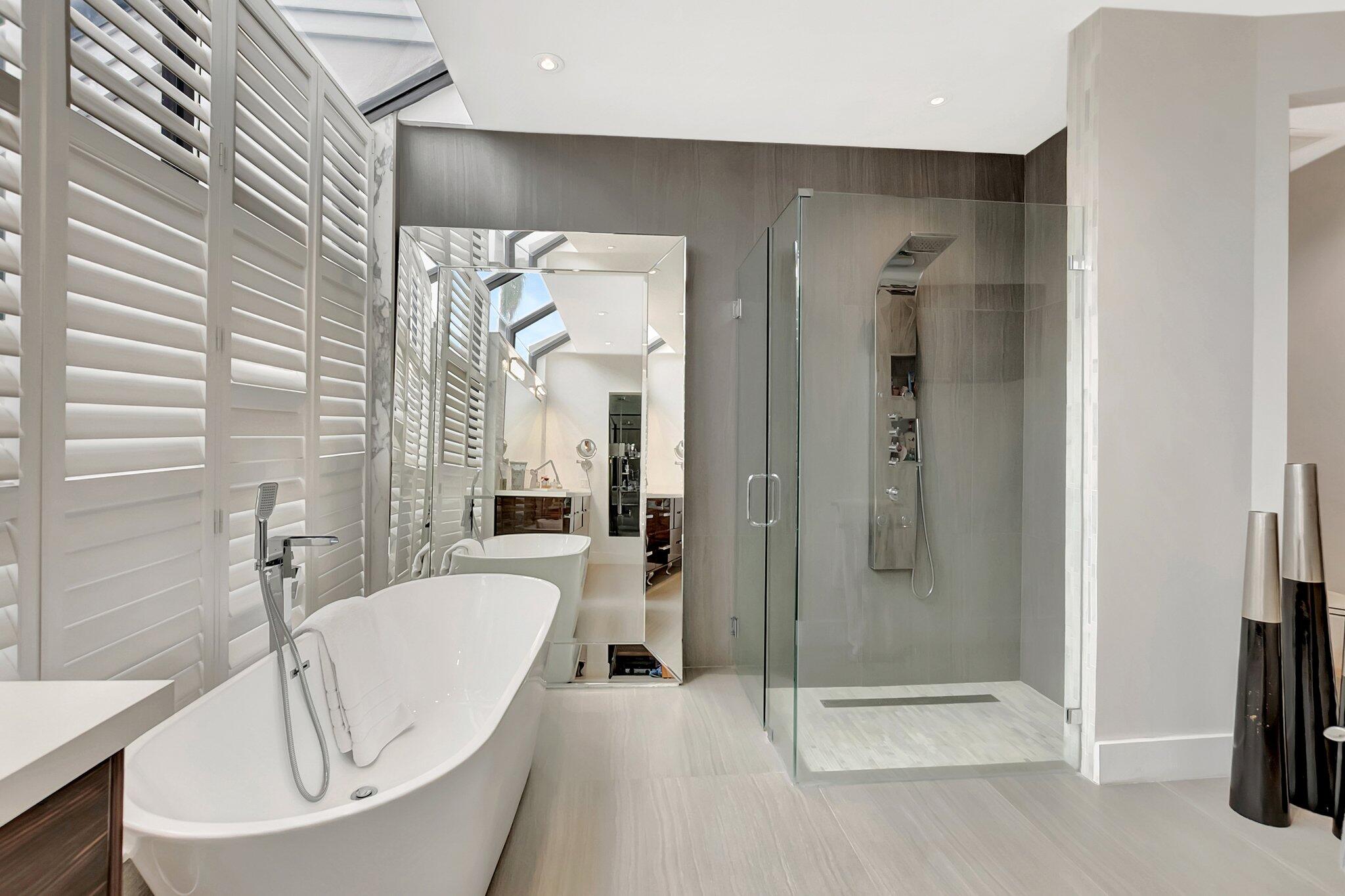2393 Northwest 59th Street Boca Raton, FL 33496 - Photo 34 of 87 second primary bathtub/shower