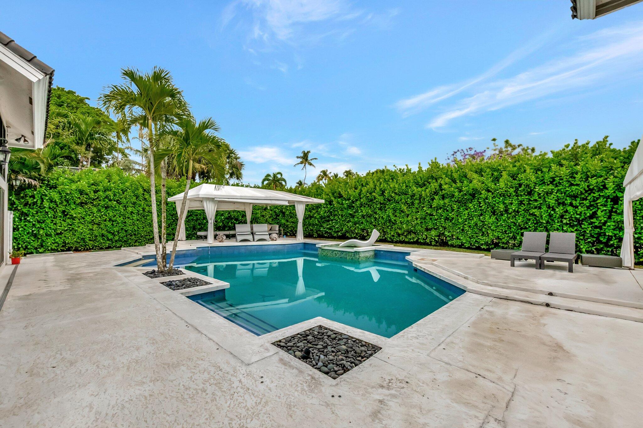 2393 Northwest 59th Street Boca Raton, FL 33496 - Photo 60 of 87 saltwater pool
