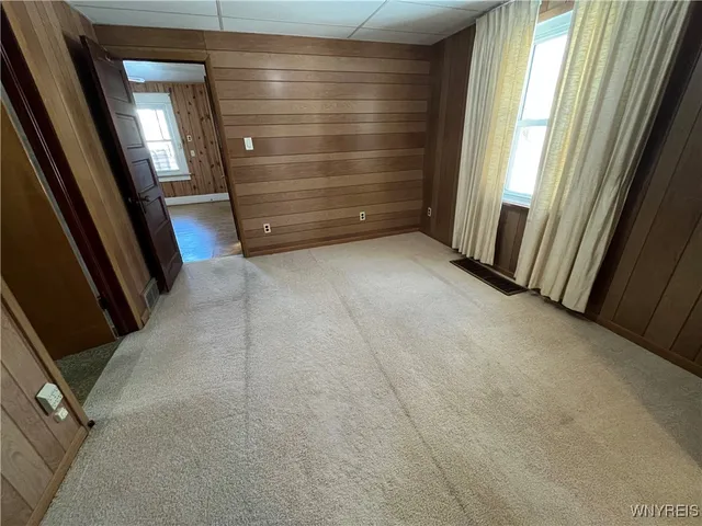 $110,000 | 2648 Ontario Avenue, Niagara Falls, NY 14305