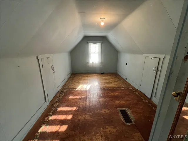 $110,000 | 2648 Ontario Avenue, Niagara Falls, NY 14305