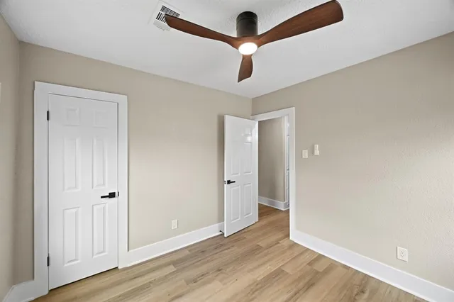 $2,475 | 10211 Glenmawr Drive, Houston, TX 77075