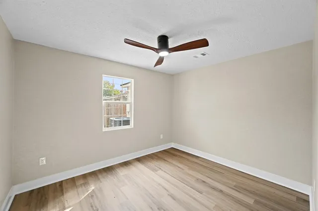 $2,475 | 10211 Glenmawr Drive, Houston, TX 77075