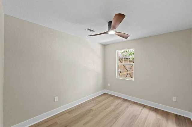 $2,475 | 10211 Glenmawr Drive, Houston, TX 77075