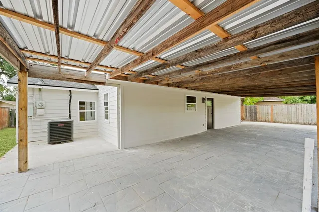 $2,475 | 10211 Glenmawr Drive, Houston, TX 77075