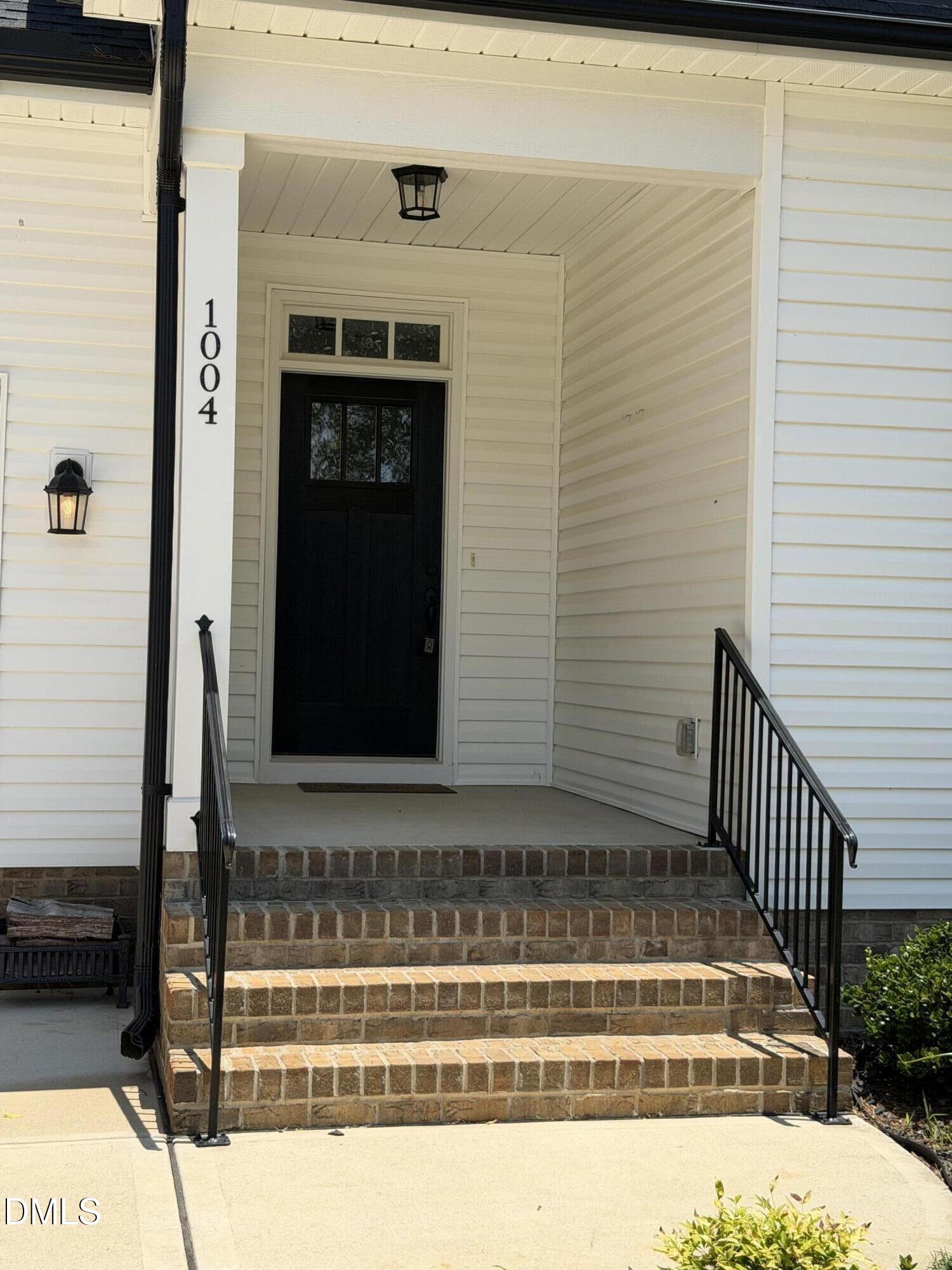 1004 Butler Drive Erwin, NC 28339 - Photo 3 of 41 Front porch