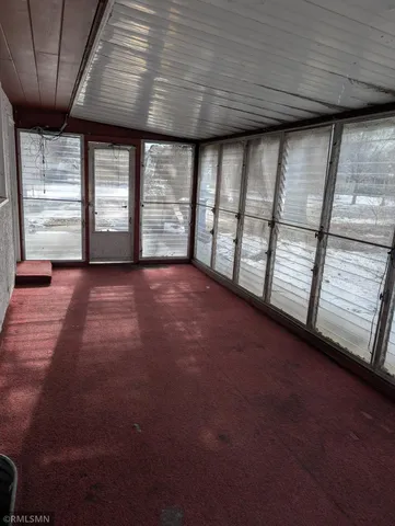 $325,000 | 455 Griffith Street, St. Paul, MN 55106