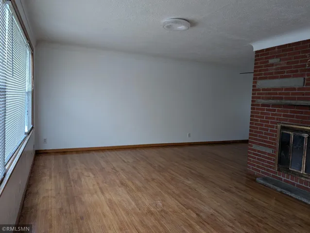 $325,000 | 455 Griffith Street, St. Paul, MN 55106