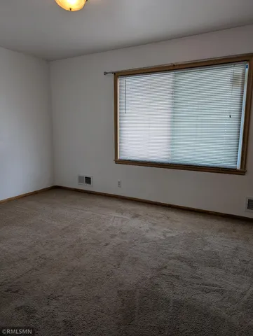 $325,000 | 455 Griffith Street, St. Paul, MN 55106