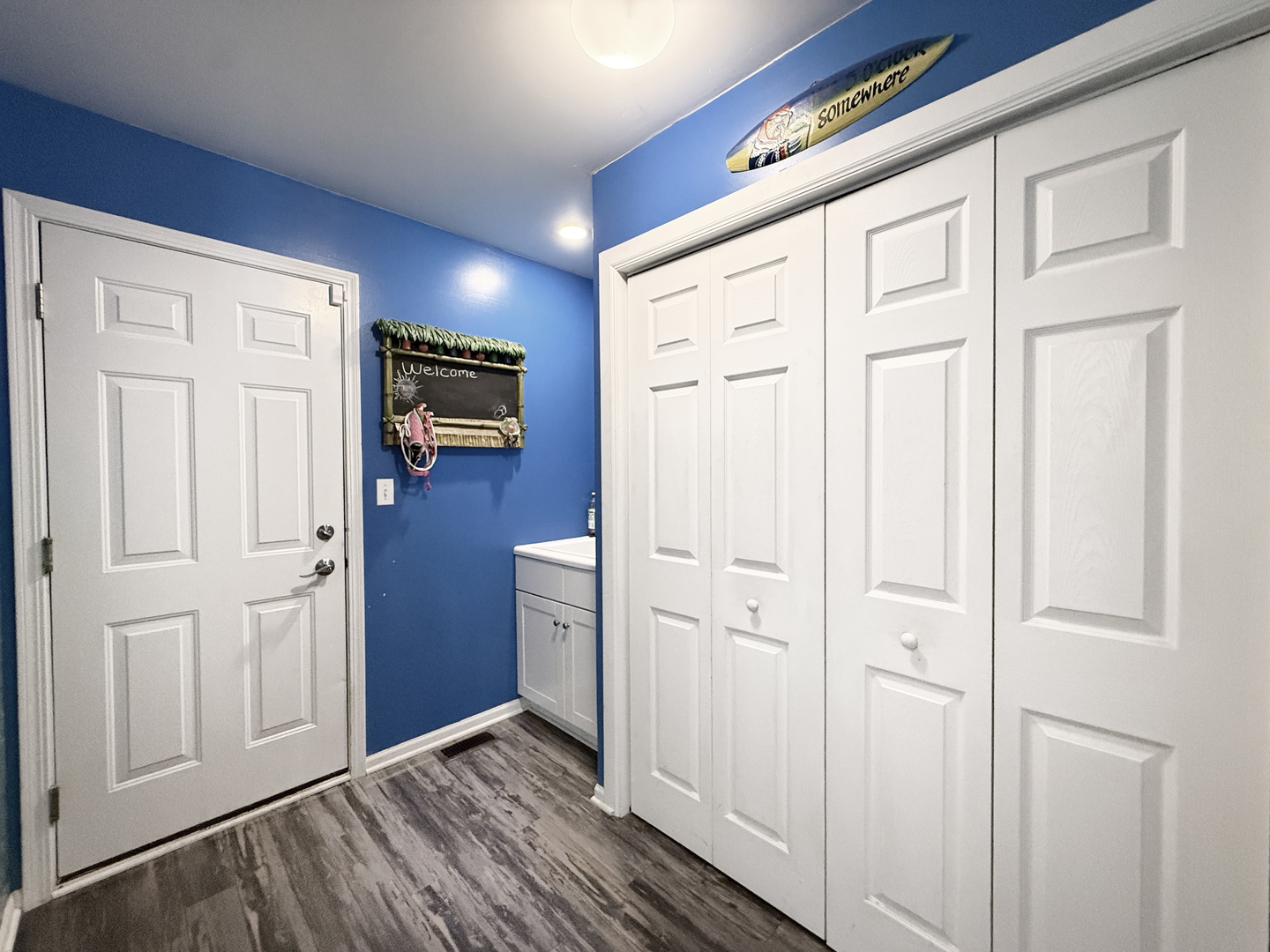 1739 Newbridge Circle Elgin, IL 60123 - Photo 16 of 42 wooden floor in an empty room
