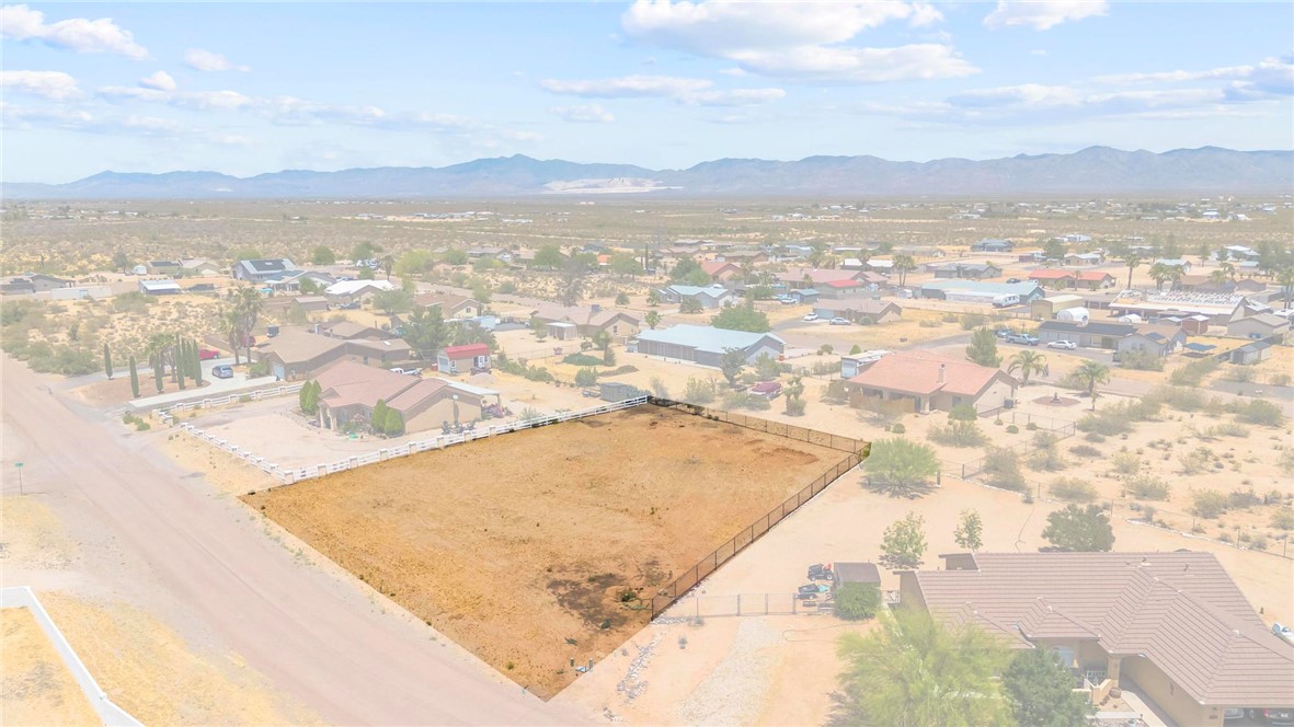 3654 Saturn Road Golden Valley, AZ 86413 - Photo 6 of 16