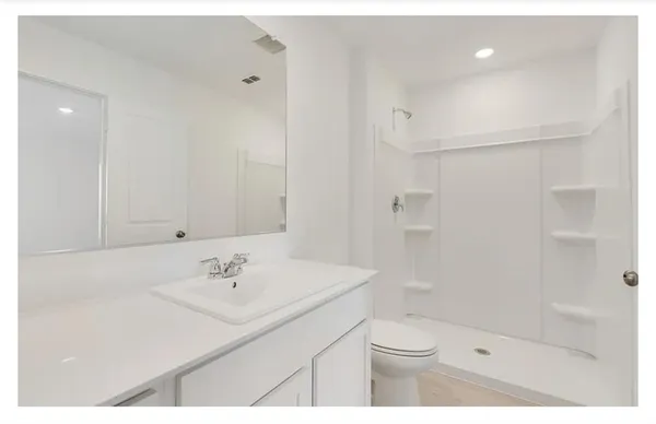 $2,200 | 613 Holleman Drive, Princeton, TX 75407