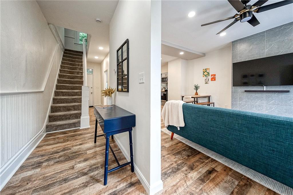 1119 Voskamp Street Pittsburgh, PA 15212 - Photo 14 of 36