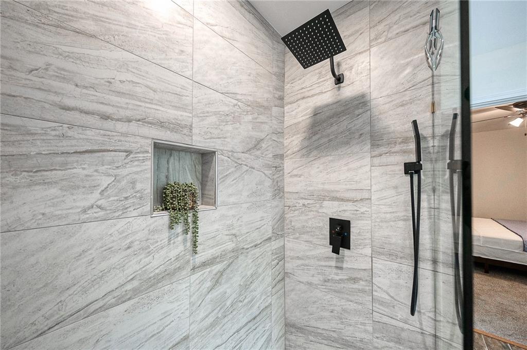 1119 Voskamp Street Pittsburgh, PA 15212 - Photo 24 of 36