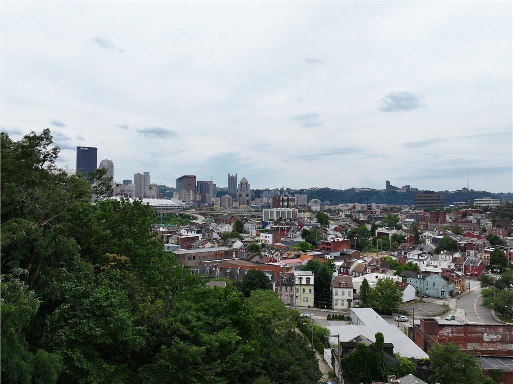 1119 Voskamp Street Pittsburgh, PA 15212 - Photo 34 of 36