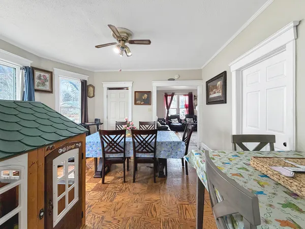 $112,000 | 1607 South Highland Avenue, Freeport, IL 61032