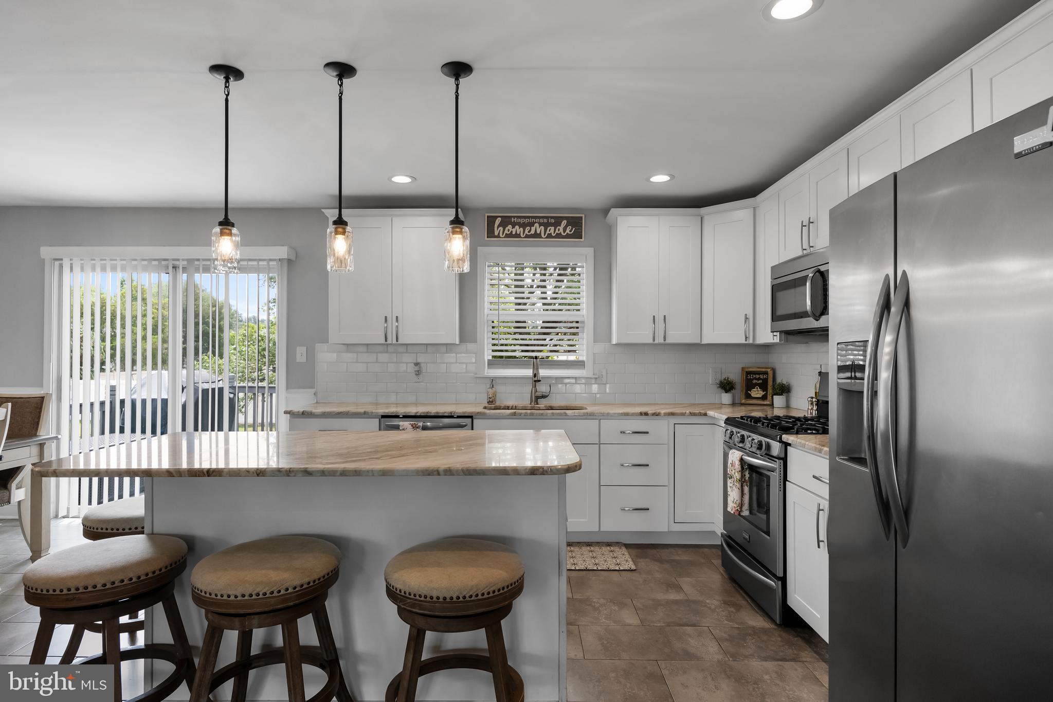 20 Navy Drive Delran, NJ 08075 - Photo 13 of 50