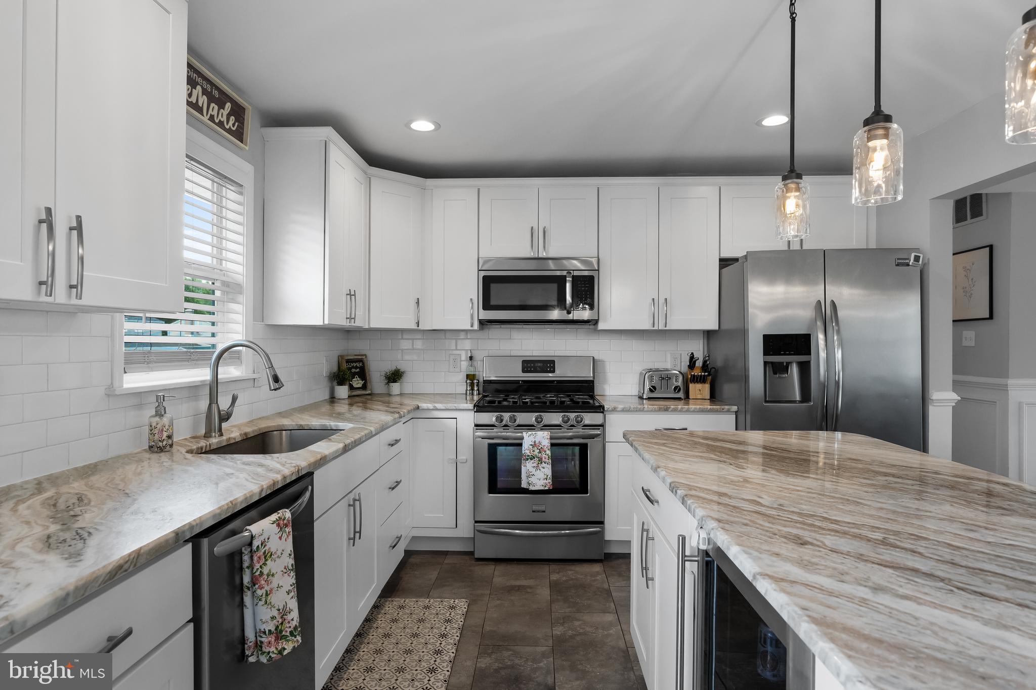 20 Navy Drive Delran, NJ 08075 - Photo 16 of 50