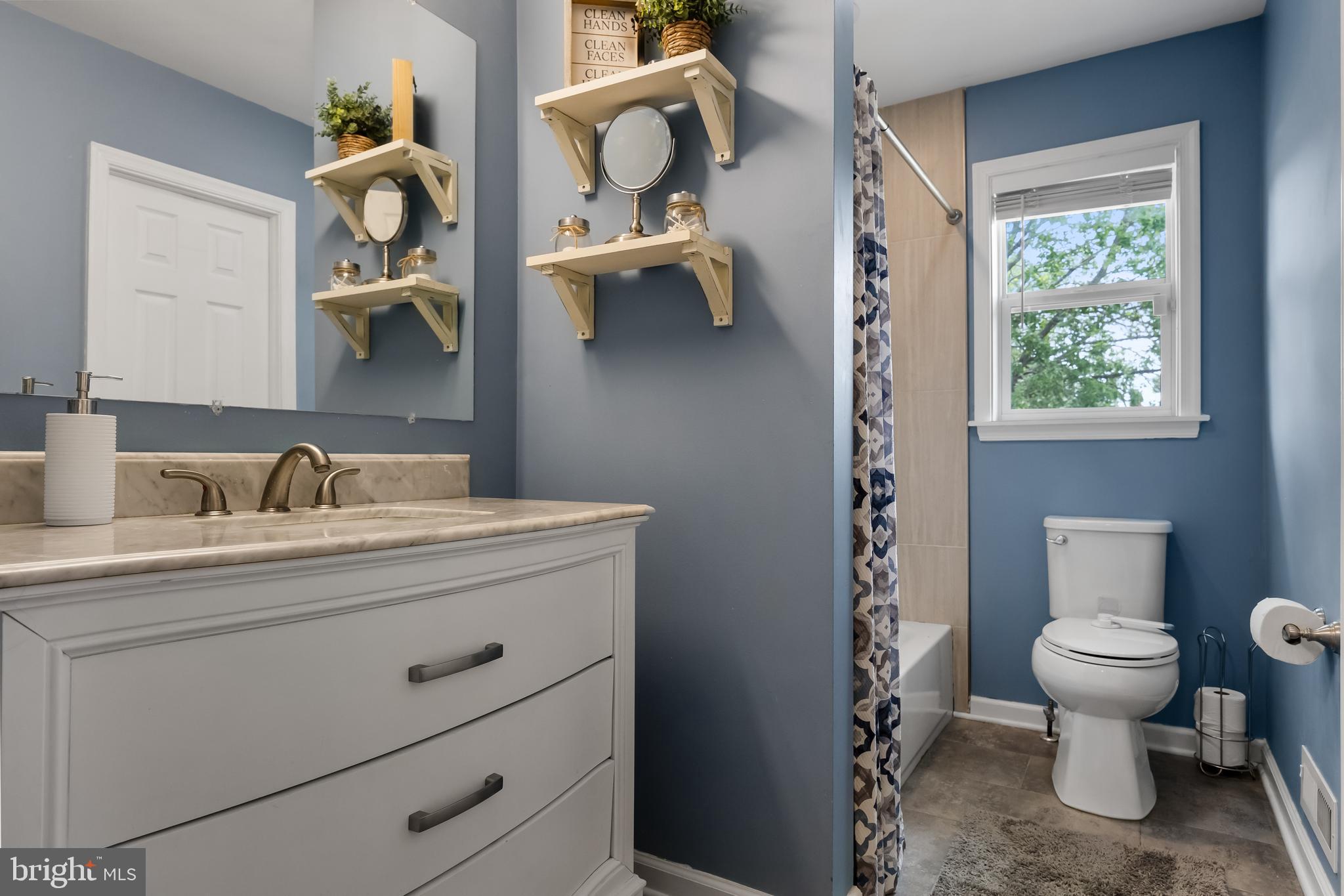 20 Navy Drive Delran, NJ 08075 - Photo 19 of 50