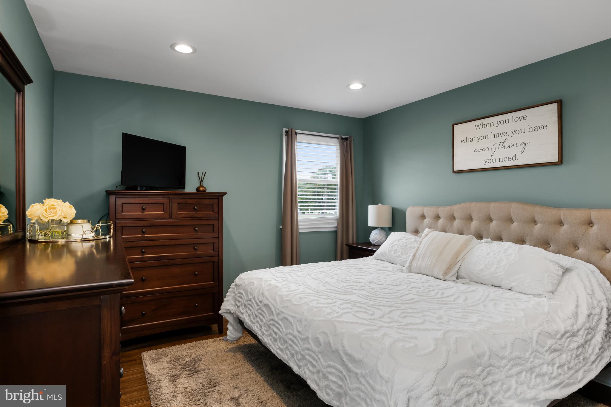 20 Navy Drive Delran, NJ 08075 - Photo 23 of 50