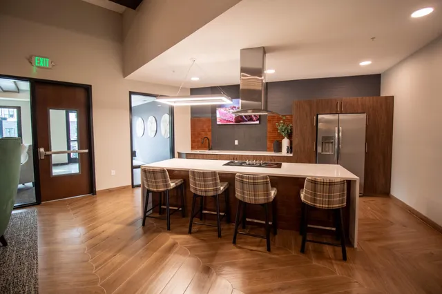 $2,730 | 6450 37th Avenue Northwest, Unit 302, Rochester, MN 55901