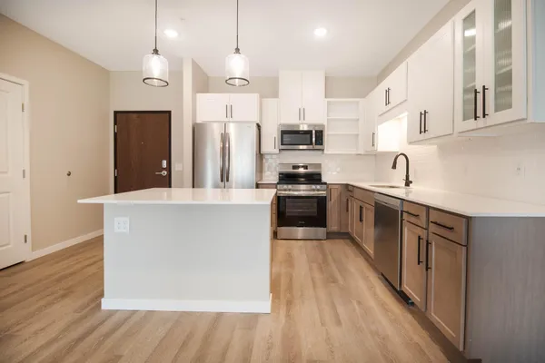 $2,730 | 6450 37th Avenue Northwest, Unit 302, Rochester, MN 55901