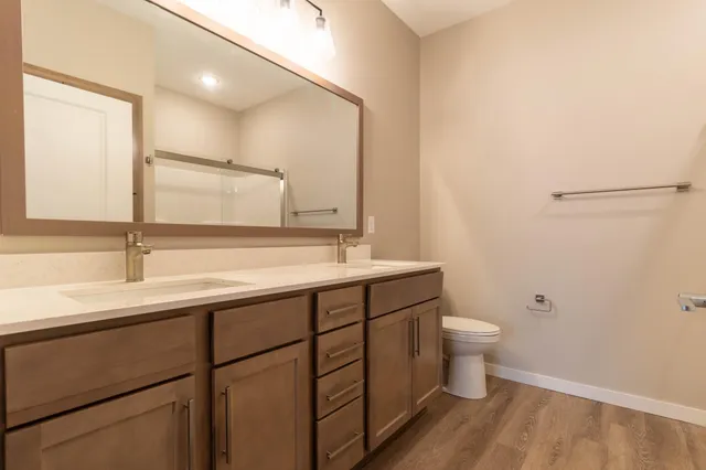 $2,730 | 6450 37th Avenue Northwest, Unit 302, Rochester, MN 55901