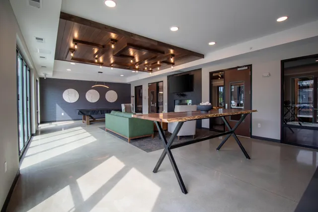 $2,730 | 6450 37th Avenue Northwest, Unit 302, Rochester, MN 55901