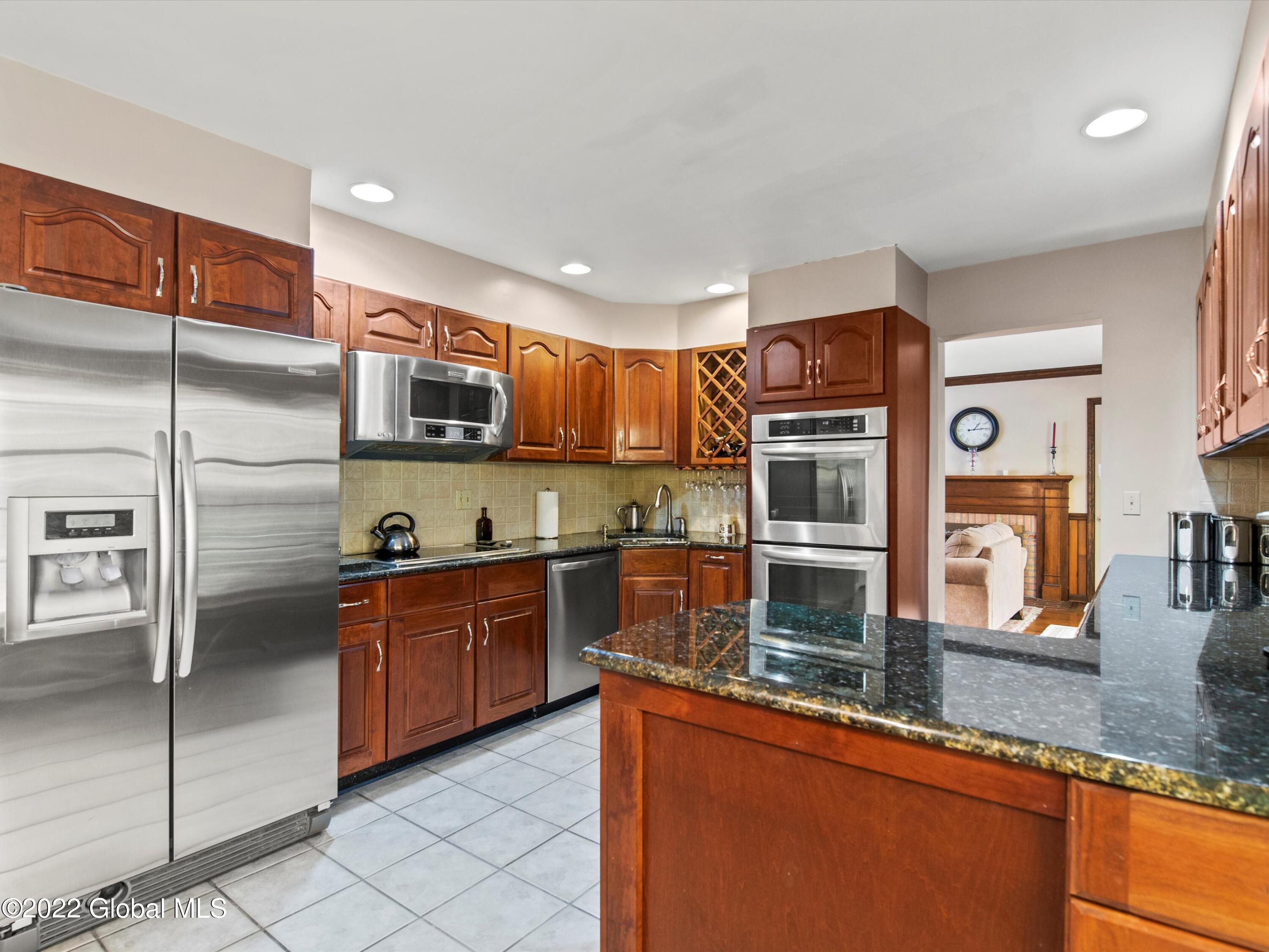 325 Daniels Road Greenfield, NY 12866 - Photo 13 of 41 15-FJD_5243