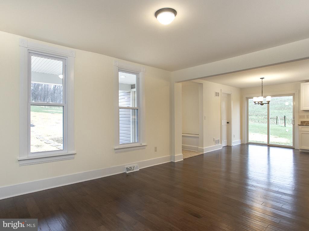 20924 Mt Zion Road Freeland, MD 21053 - Photo 11 of 30 Dining Room