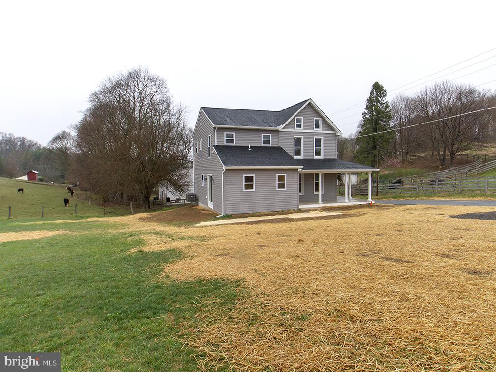 20924 Mt Zion Road Freeland, MD 21053 - Photo 18 of 30 Exterior (Rear)