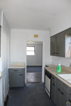 $105,000 | 618 Main Street, Osage City, KS 66523