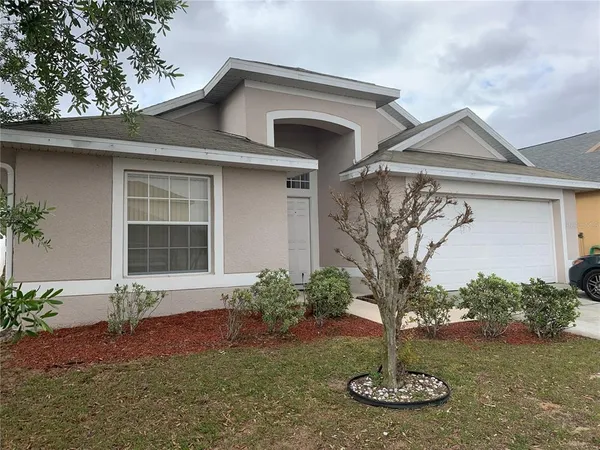 $2,095 | 136 Grantham Drive, Davenport, FL 33897
