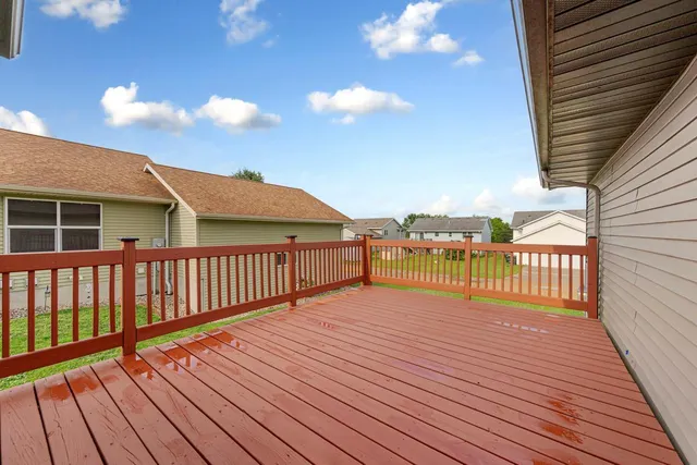 $289,900 | 2112 York Street, St. Peter, MN 56082