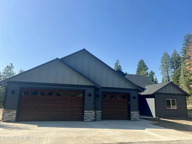$1,078,000 | 2 Rathdrum Id 83858, Rathdrum, ID 83858