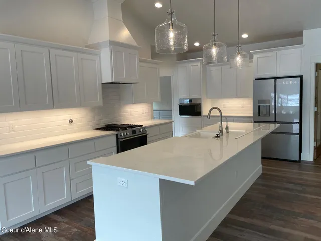 $1,078,000 | 2 Rathdrum Id 83858, Rathdrum, ID 83858