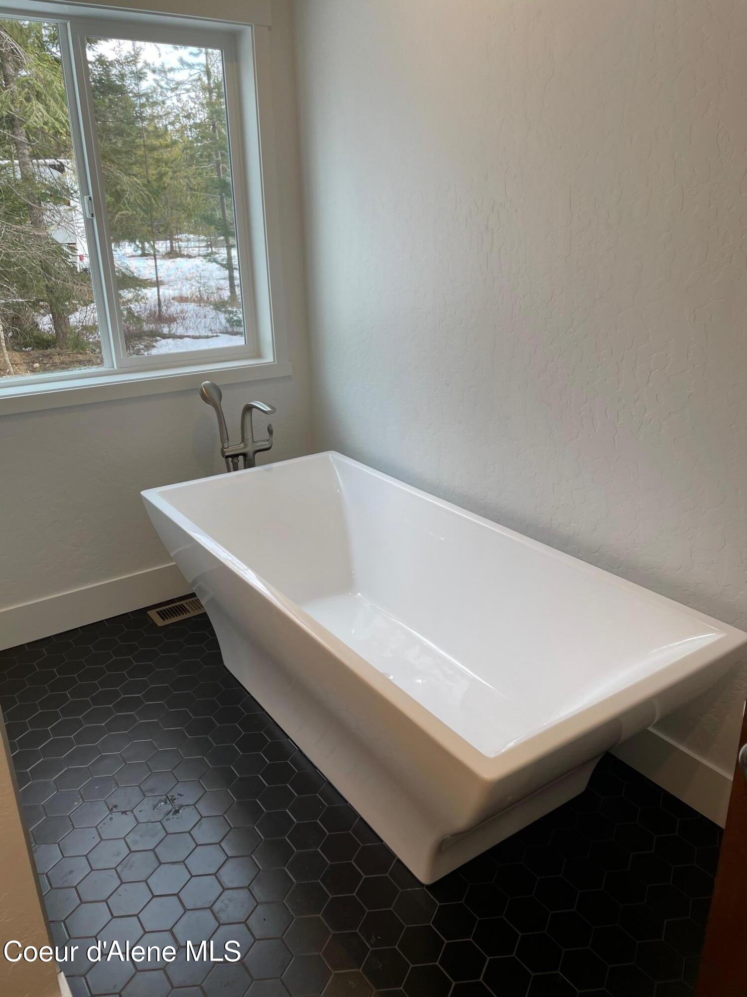 2 Rathdrum Id 83858 Rathdrum, ID 83858 - Photo 34 of 40 IMG_4338