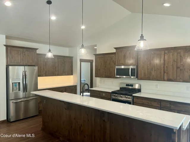 $1,078,000 | 2 Rathdrum Id 83858, Rathdrum, ID 83858