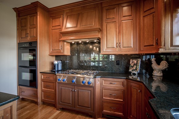 12 John Matthew Road Hopkinton, MA 01748 - Photo 5 of 30 Gallery Image 5