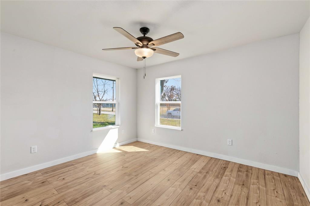 603 North Pearl Street Comanche, TX 76442 - Photo 19 of 40